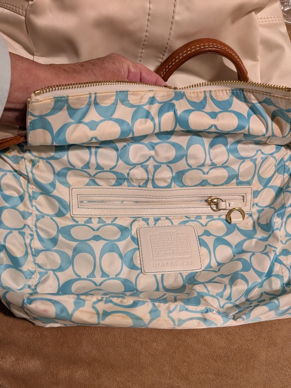 Vintage Coach Hamptons Tote & Matching Sandals - Picture 11 of 16